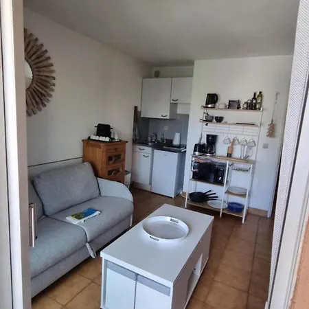 Cosy Апартаменти Сент-Максім